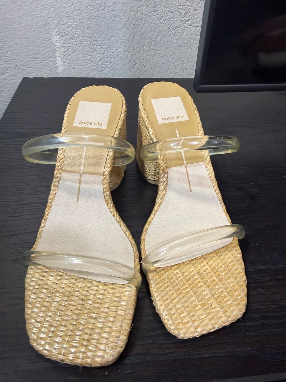 Dolce Vita Raffia Clear Strap Block Heel Sandals Size 6.5 Neutral Resort Chic - Picture 5 of 8